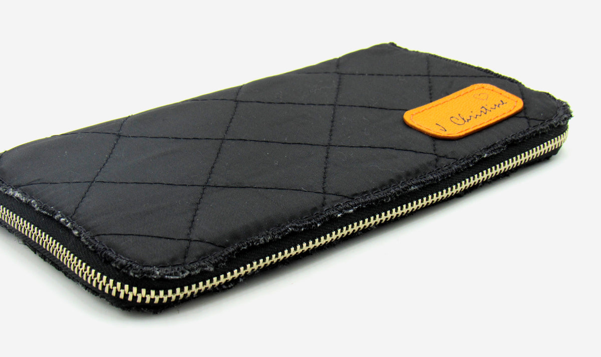 Puffer Zipper Wallet in Gold